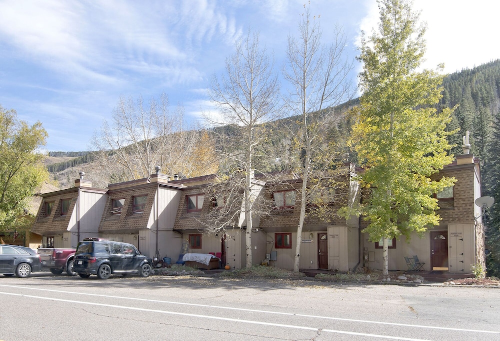 West Vail Riverfront Lodging, Colorado view 3
