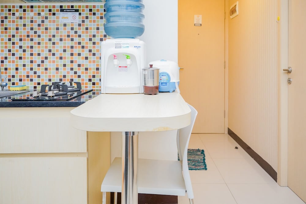 Comfortable and Simple 2BR Apartment at 19 Avenue view 2