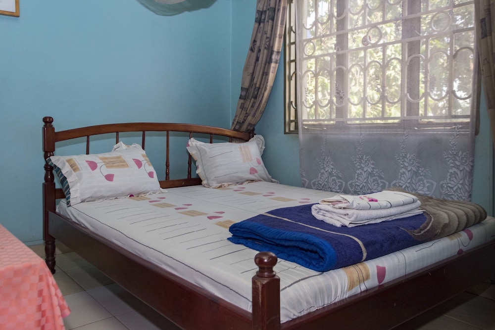 Rosama Guest House