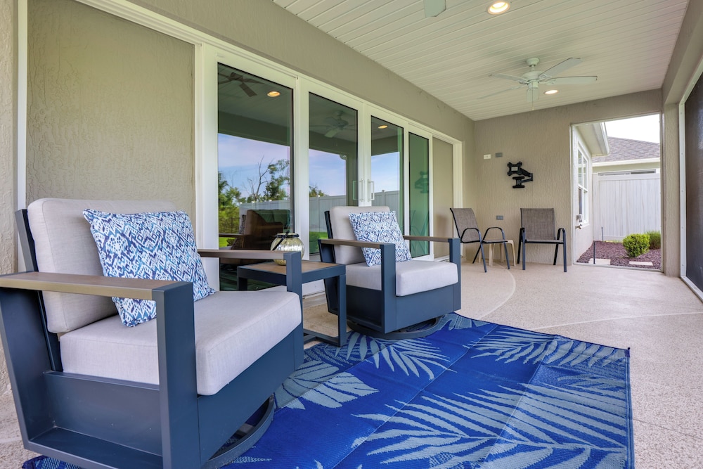 Golf Cart & Home Office: The Villages Retreat!
