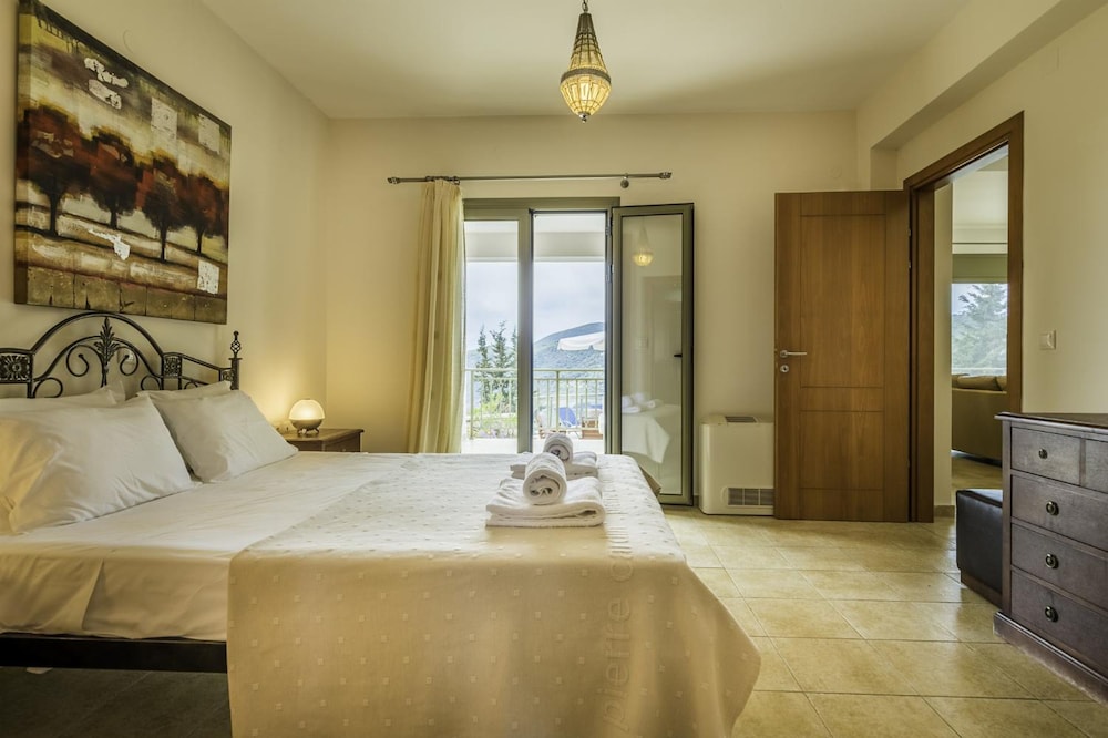 Villa Inna With 3 Bedrooms and 4 Bathrooms