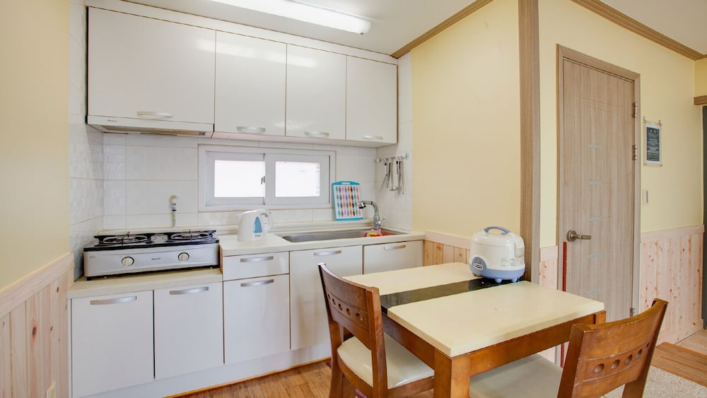 Vellise Pension