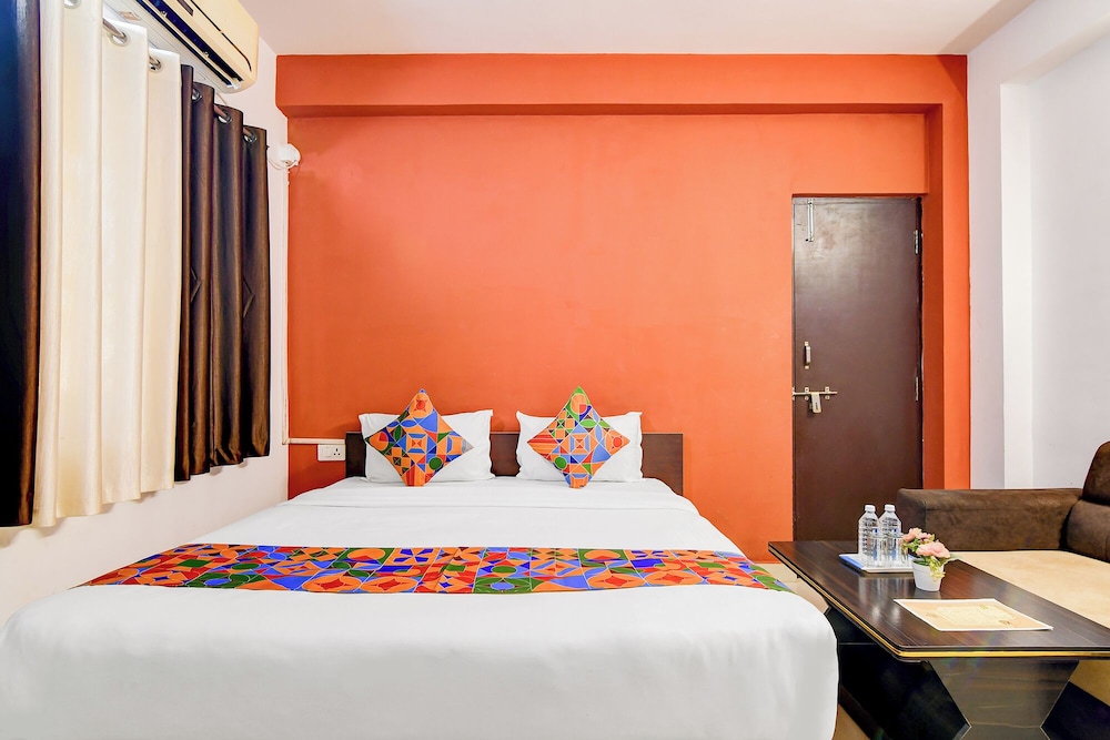 Fabhotel The Corporate House