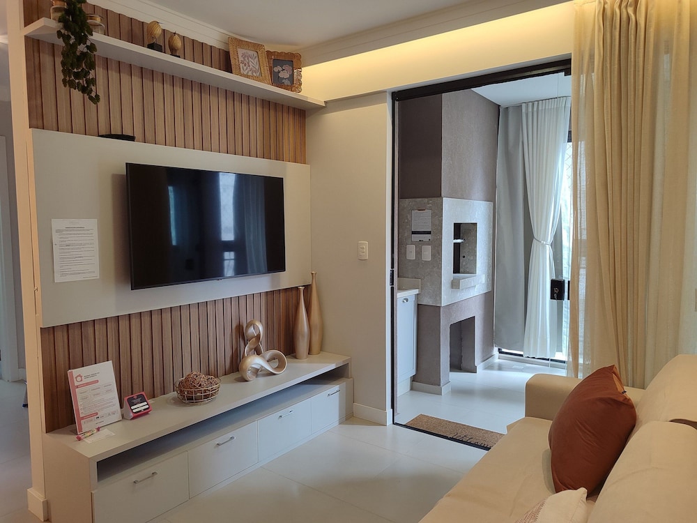 Complete Apartments 700m From the Beach - VNV