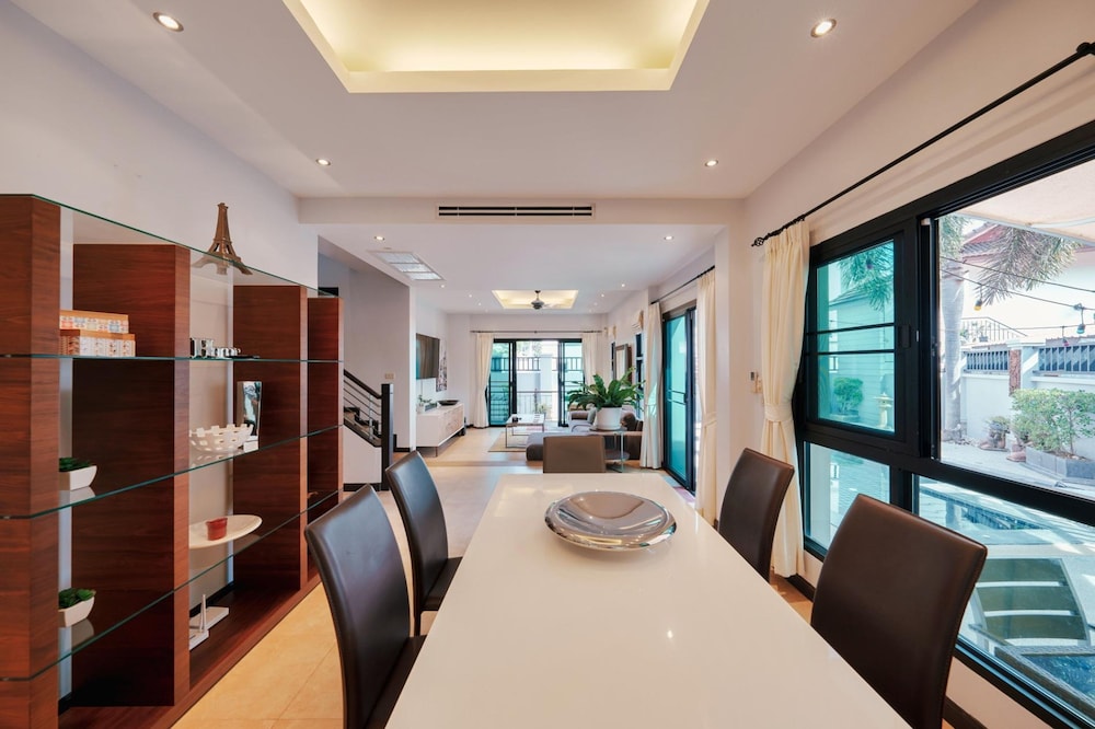 Patak 3 Bedroom Private Pool Villa