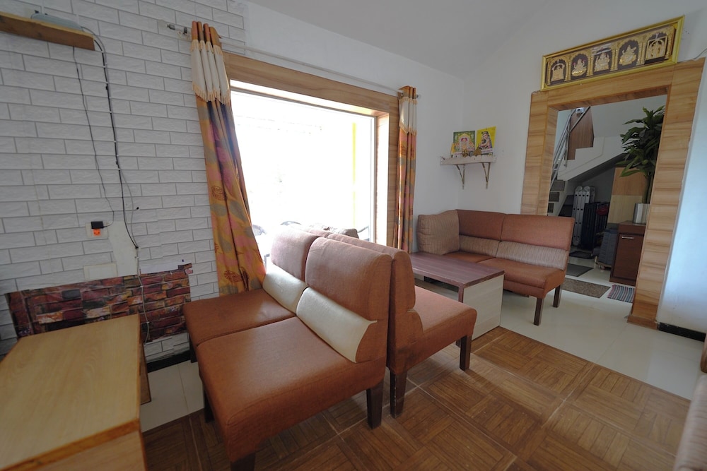 Bison Inn Ooty