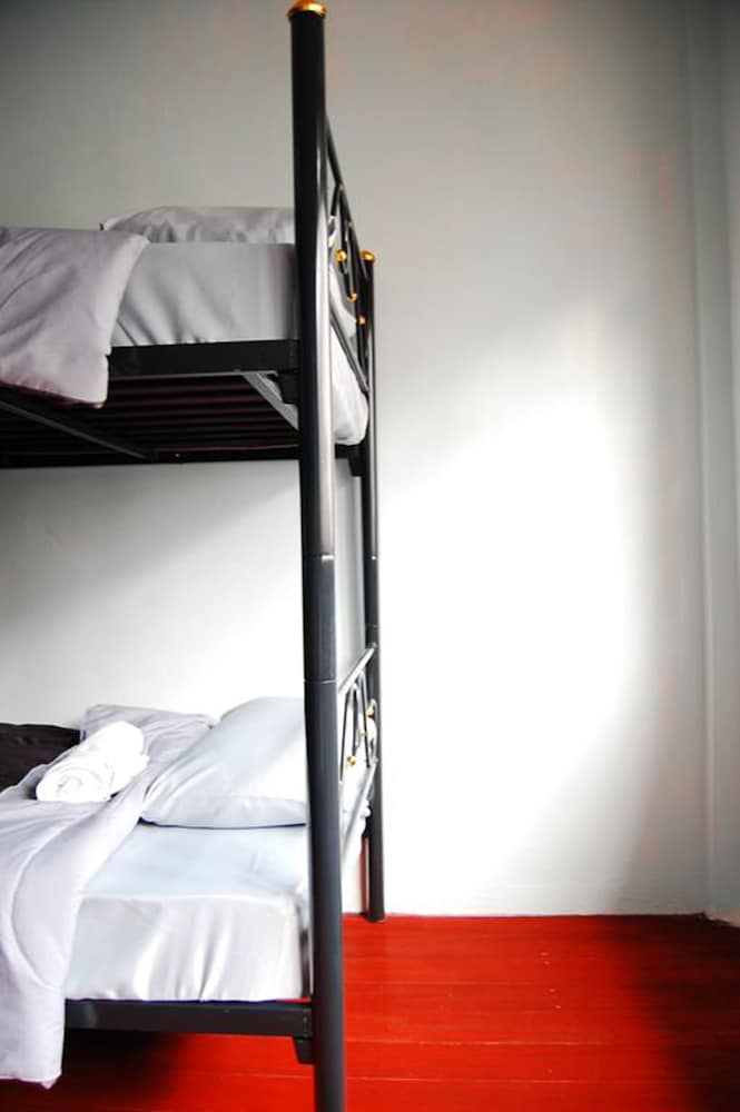 Siam Journey Guesthouse - Hostel