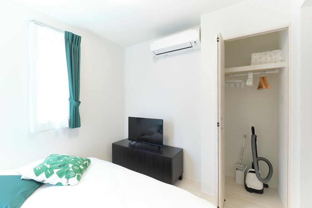 Sugamo Green Heights by Tranova