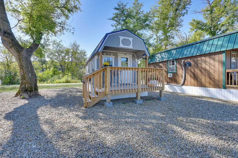 Steamboat Rock Cabin Near Trails & River!