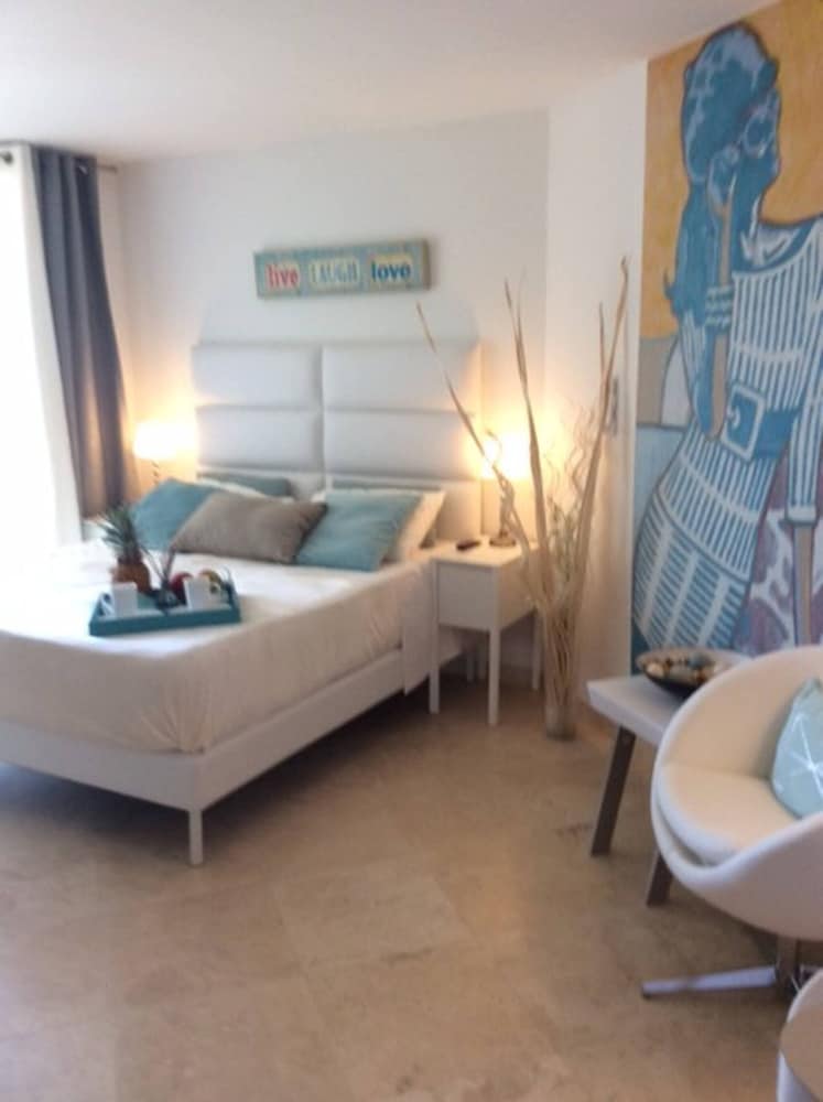 Lovely Sea View,eagle Beach, Oasis Condominium Wifi