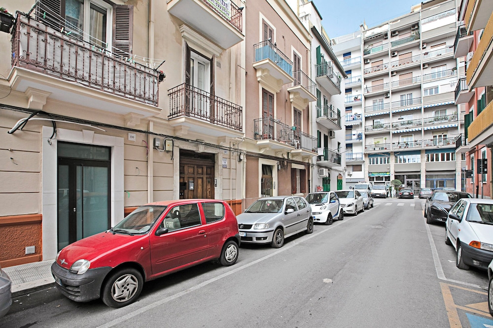 Dimora Cristina Apartment Bari