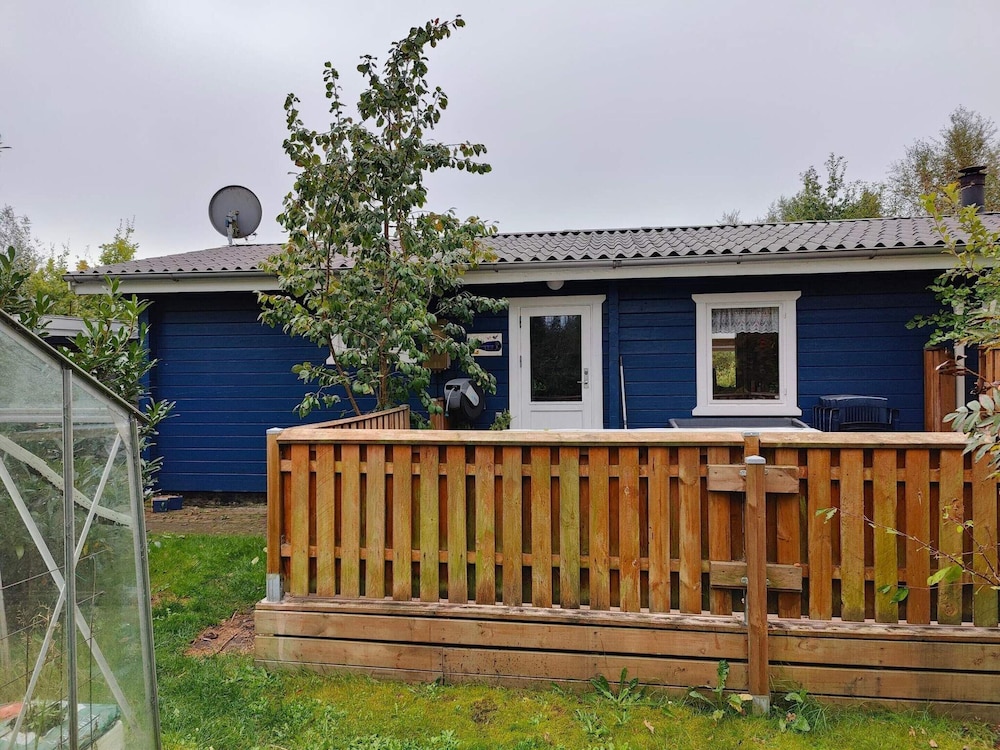 6 Person Holiday Home in Hals