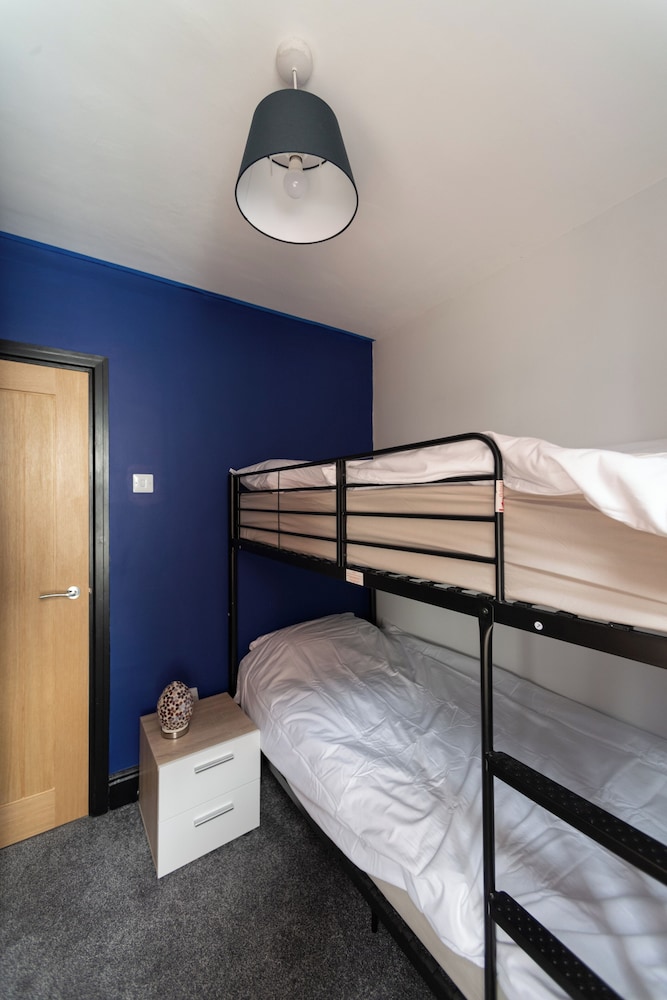 Lovely 2-bed Apartment in Blackpool Secret House view 2