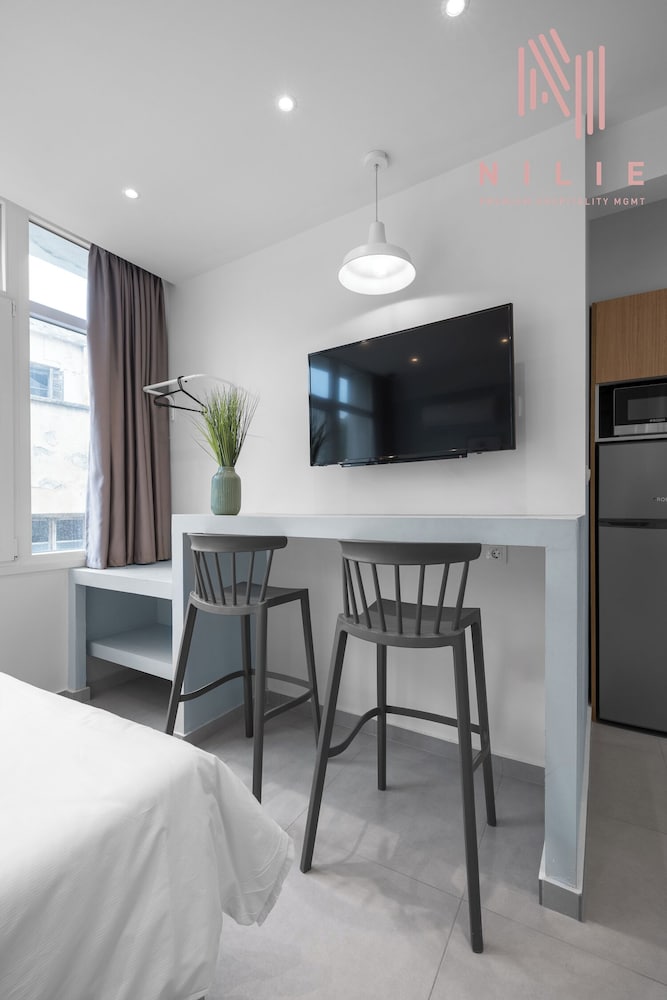 INsite Nilie Hospitality MGMT