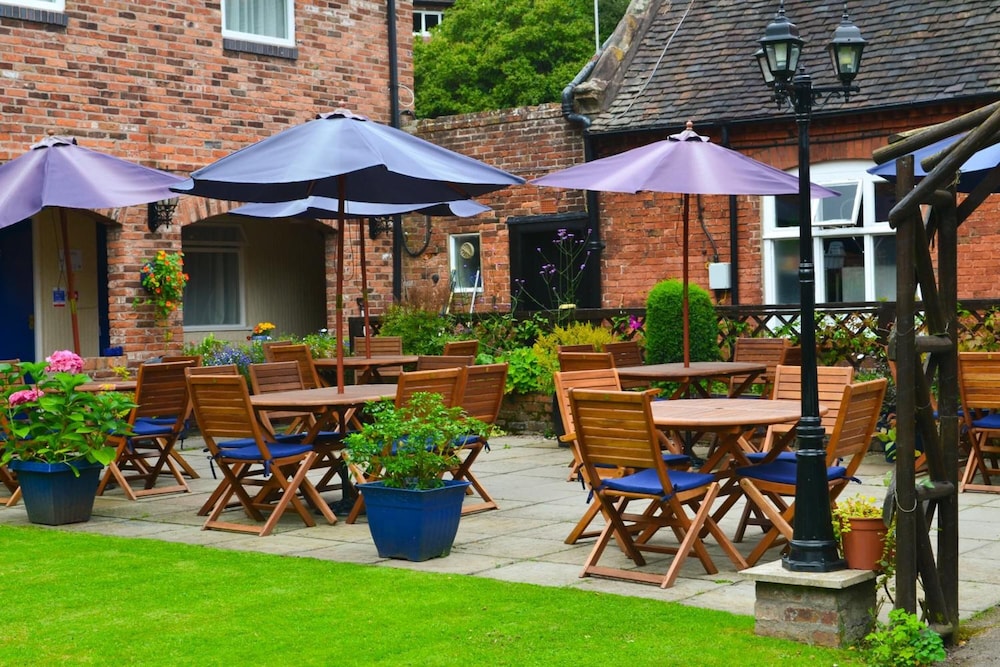 The Manor Guesthouse