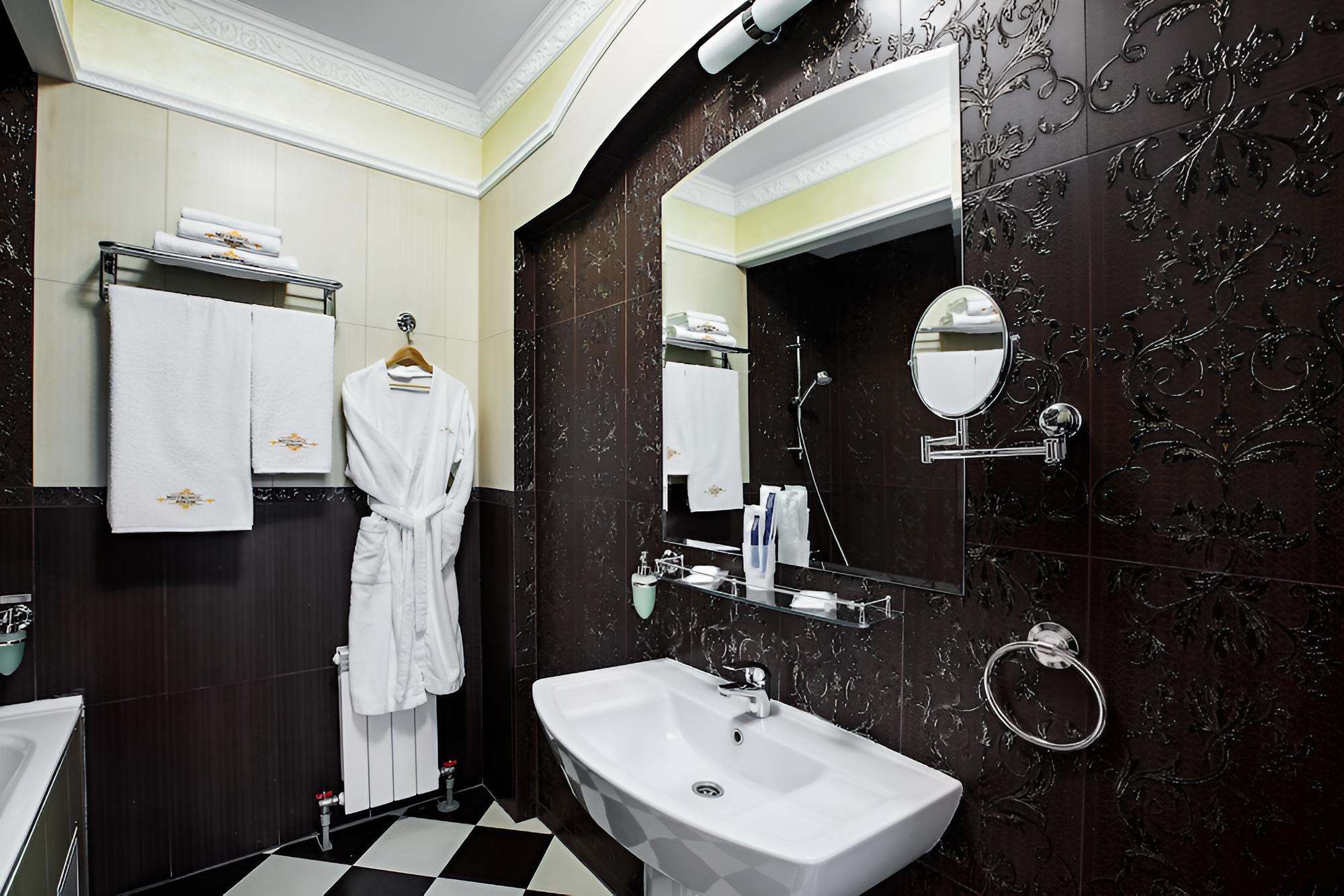 Metropol Hotel