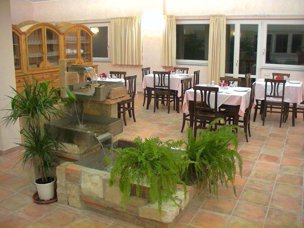 agriturismo borgo piazza