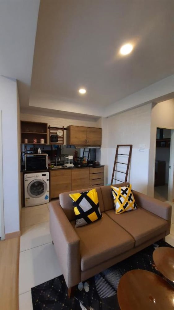 OYO Home 90537 Homestay Syaaban photo 5