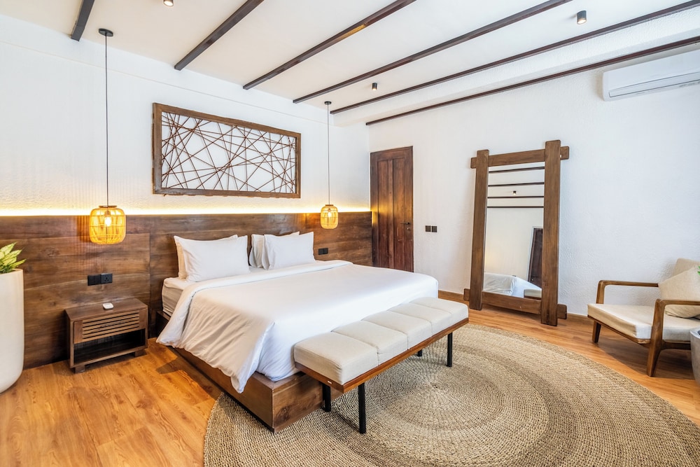Sacred Jungle by EVDEkimi Ubud – Modern Villas and Apartments with Kitchens, Pools, & Personalized Concierge Service