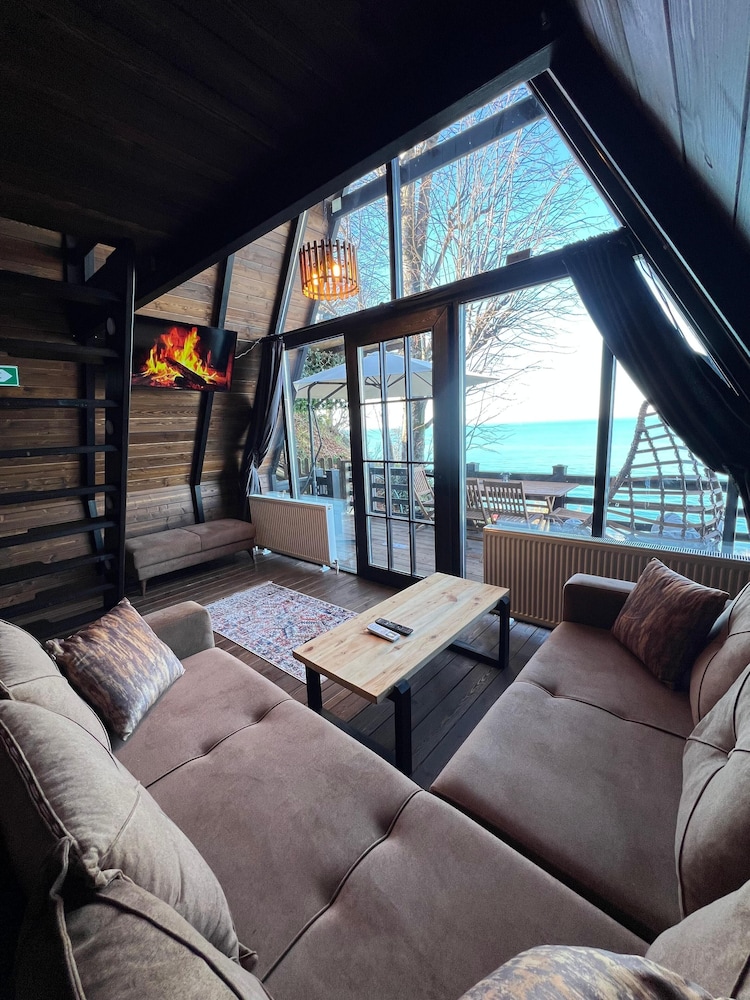 Ediz Suit Bungalov