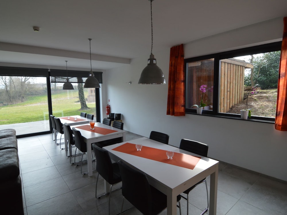 Superb Holiday Home With Barbecue view 5