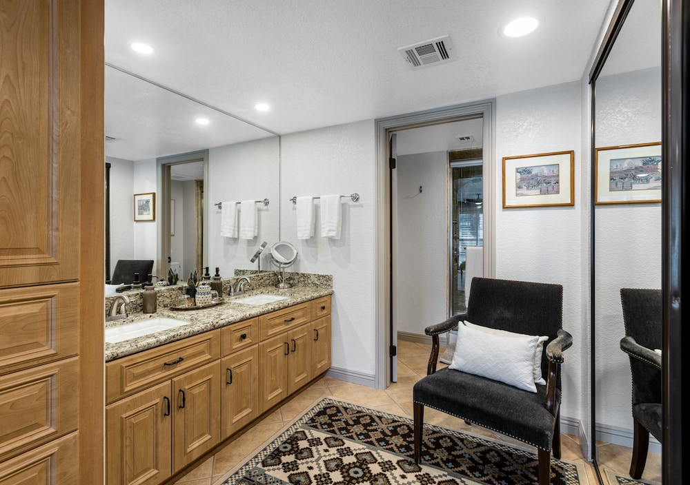 Mesquite Oasis Haven