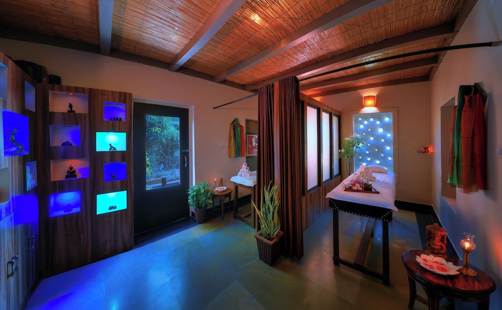 “ The Pugmark “ – A Wildlife Resort”
