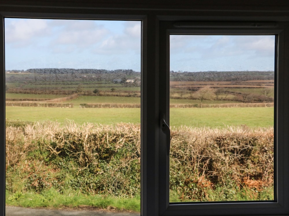 Holsworthy Vacations - The Loft - Property Image 12