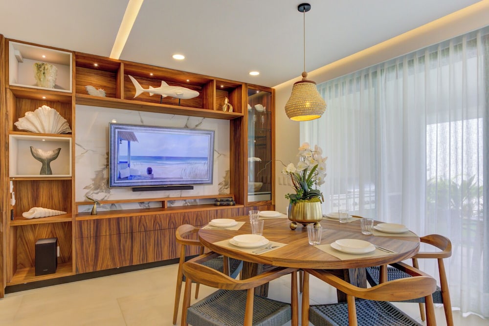 Vista Natura-Luxury Home Near the Beach