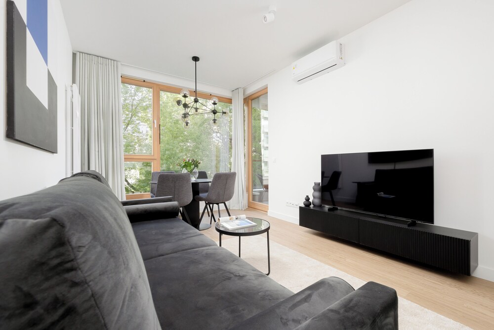 Domaniewska Mokotów by Renters Prestige