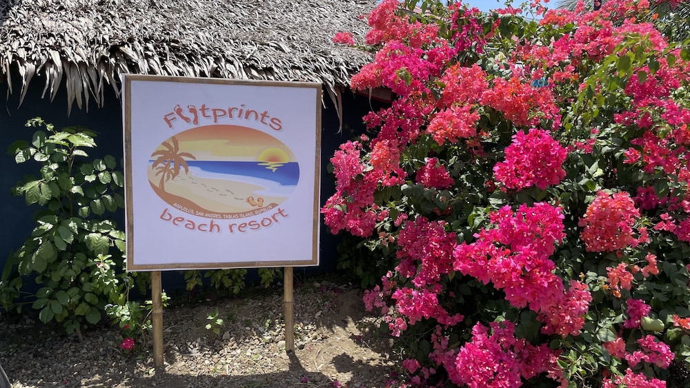 Footprints Beach Resort 93