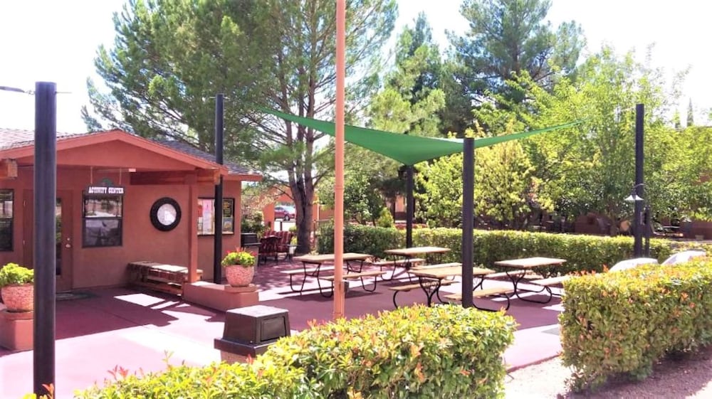 Sedona Pines Resort