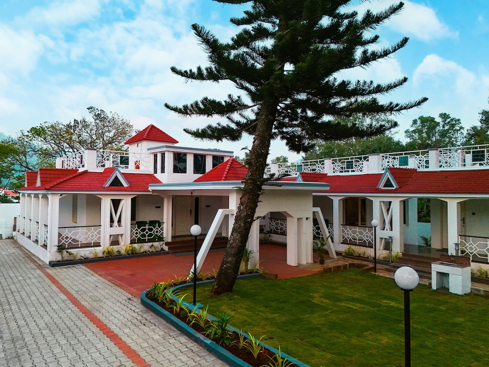 MGM Whispering Nest Yelagiri