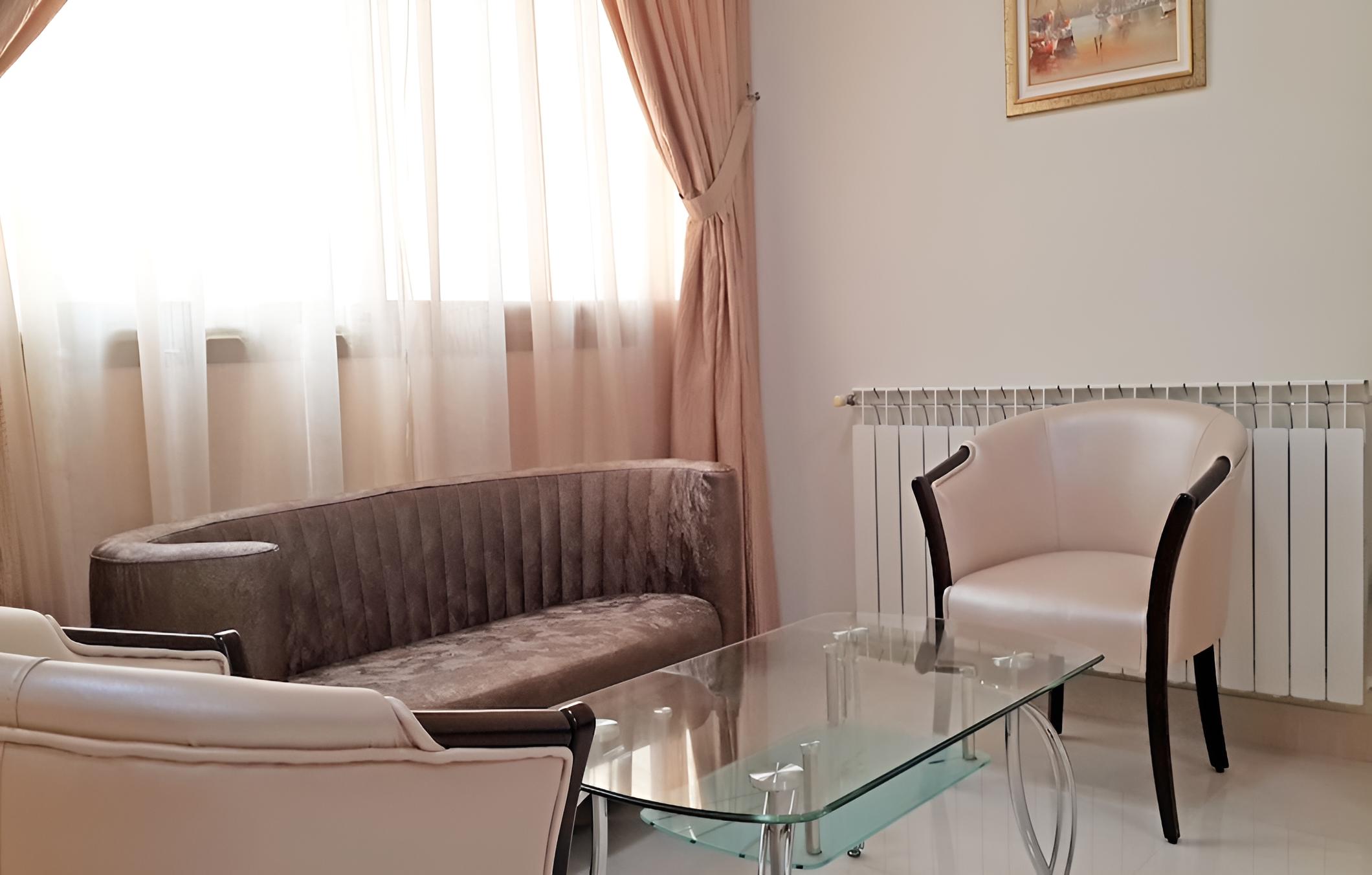 LIQAA Hotel