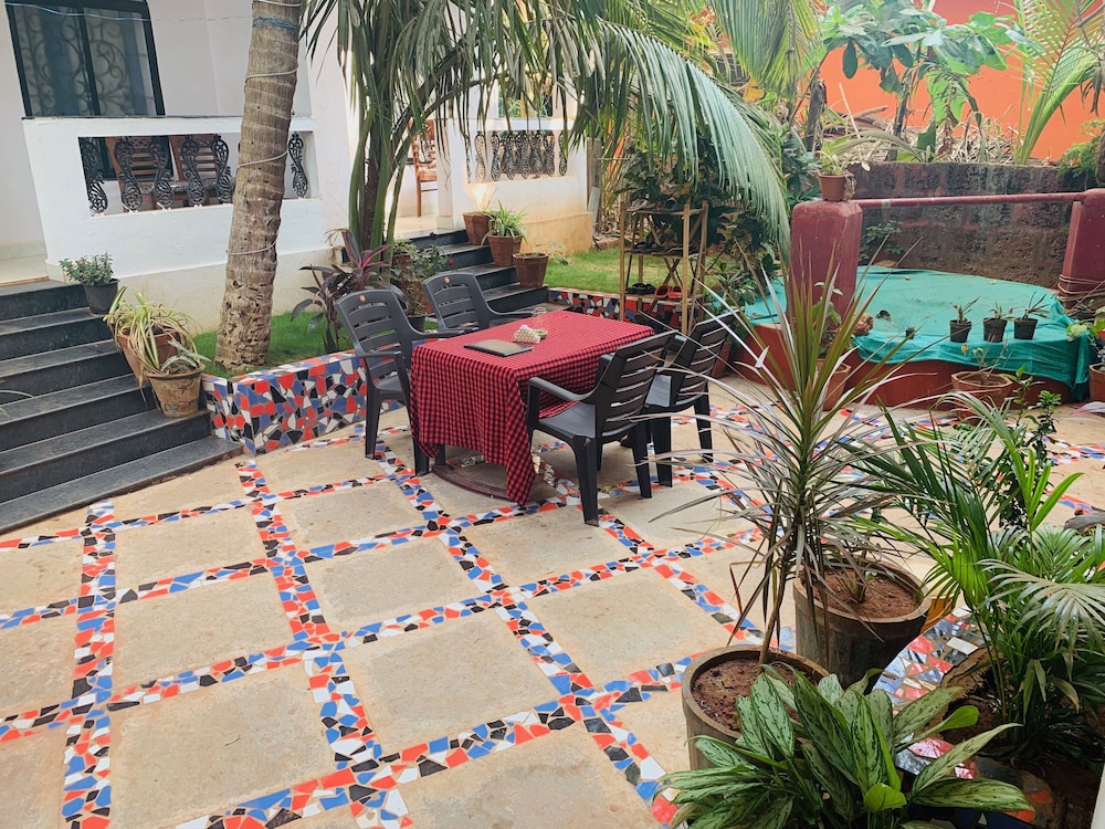 Swati Hotel