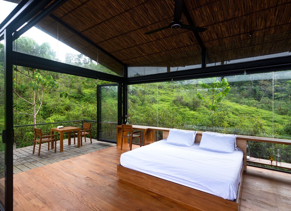 Kurunduketiya Private Rainforest Resort view 4