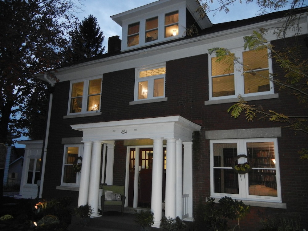 Meadville Vacations - Mayor Lord's House BB - Property Image 17