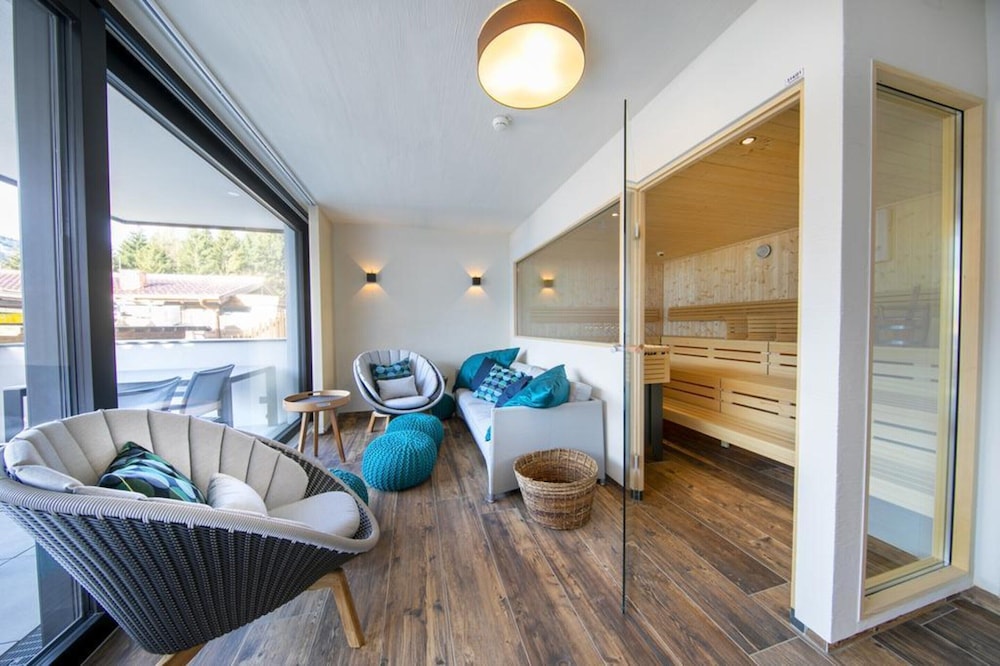 Chalet in Neukirchen Near Wildkogel Ski Arena