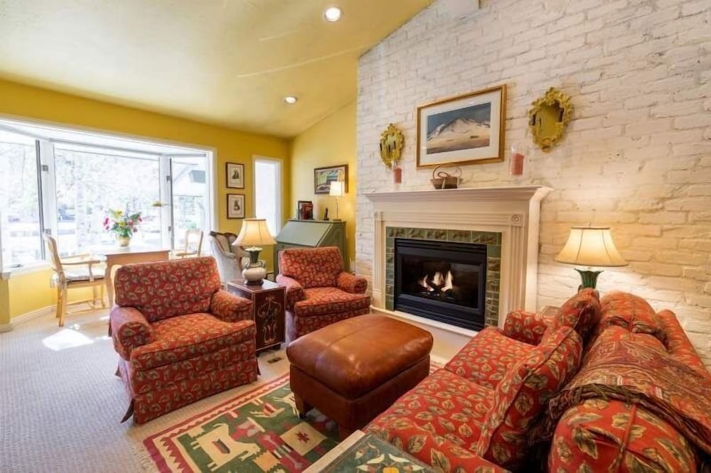 Stunning Vail Ski Resort CO Condos