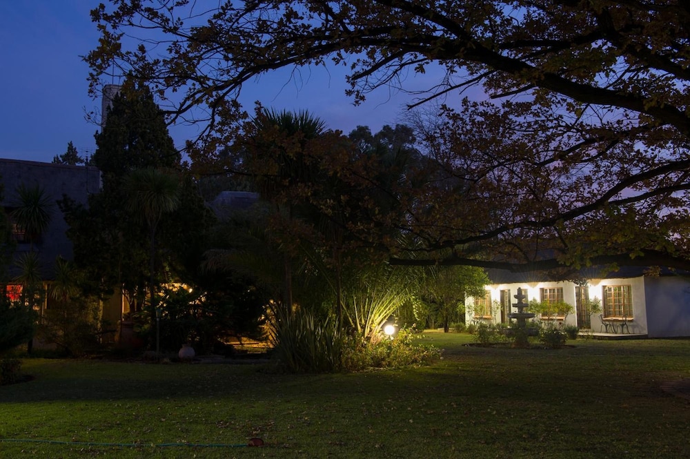Emtonjeni Country Lodge