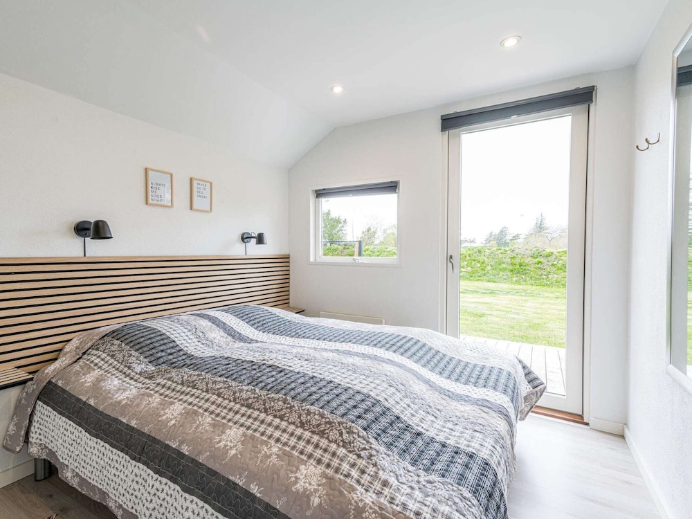 6 Person Holiday Home in Blavand view 3