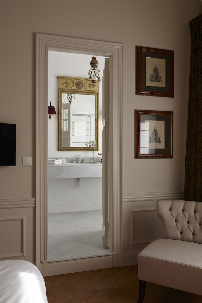 JVR108 Luxury Guesthouse