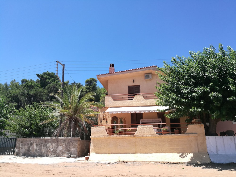 Alekos Beach Houses-Jerasimo