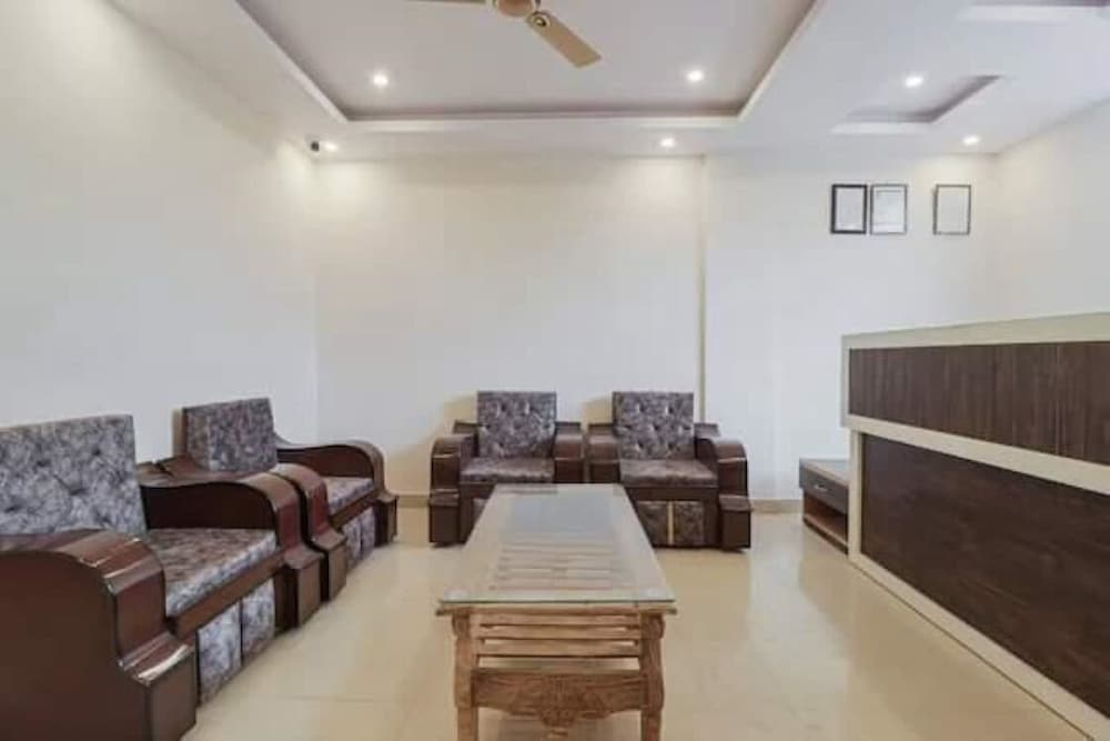 Rabbit Hut Guest House By GRB view 2