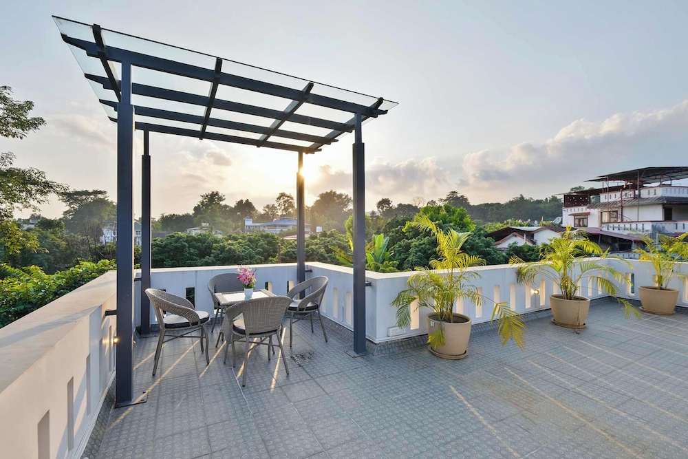 Villa Sierra Sky - Exquisite & Elegant 4 Bedroom Villa