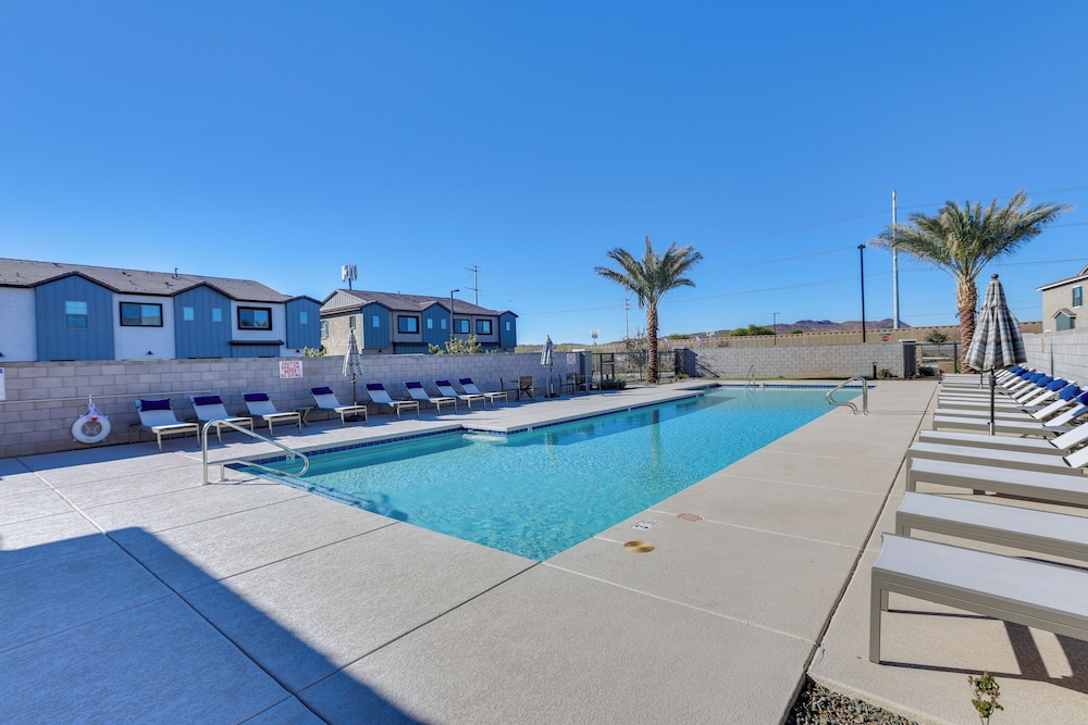 Community Trails & Dog Park: Phoenix Studio!