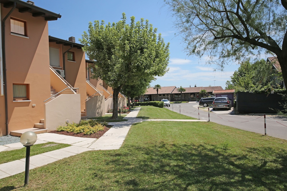 Residence Villaggio Tiglio