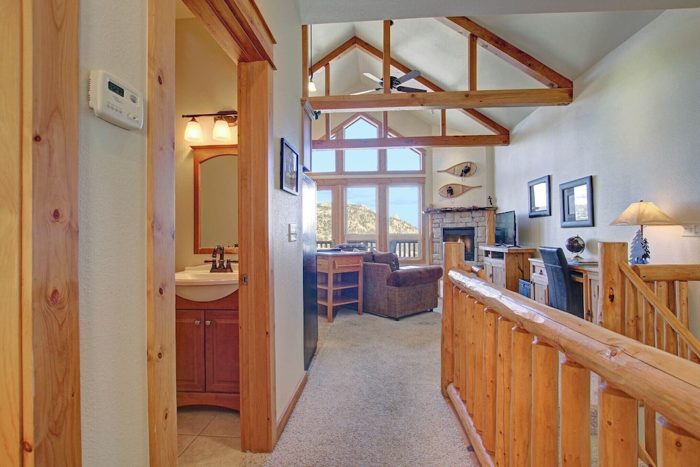 Estes Park Vacation Lodging