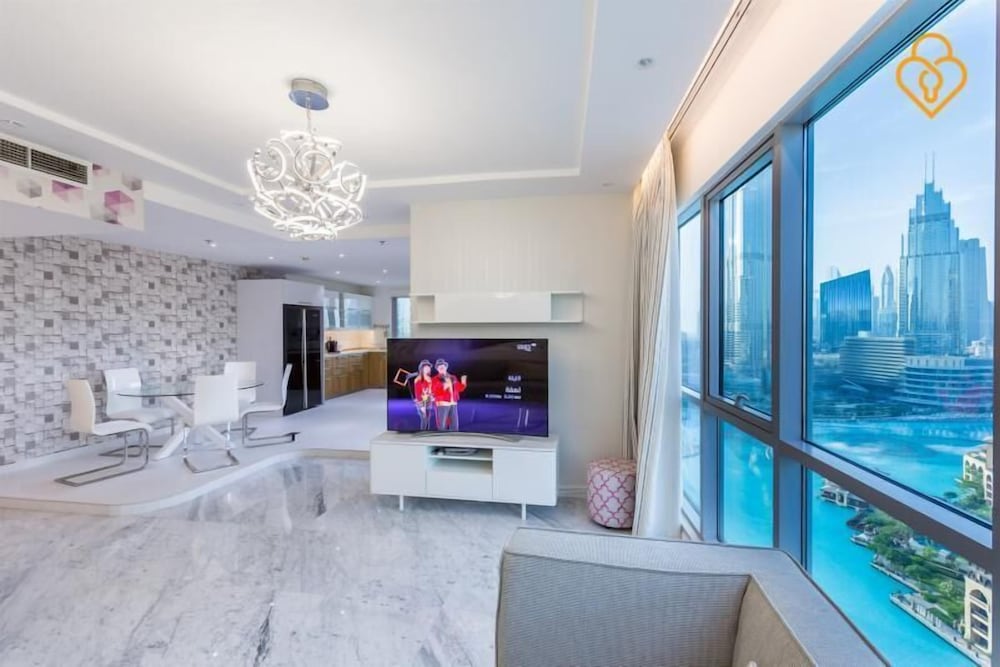 Residences 3B/R Tower 7