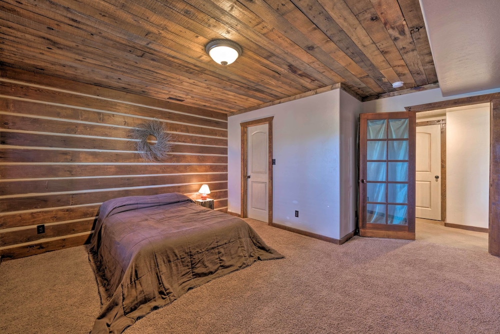 Secluded Sterling Abode: Near Palisade State Park! view 4